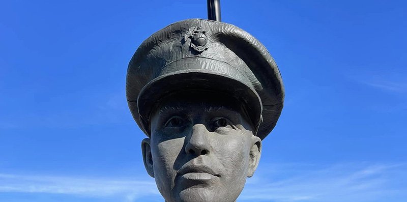 Zoomed in on the cover Zoomed in on the cover